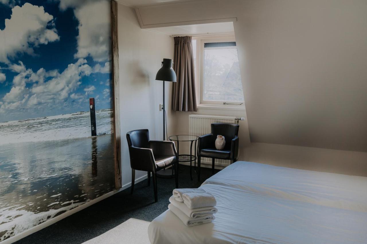 Hotel De4Dames Schiermonnikoog Esterno foto